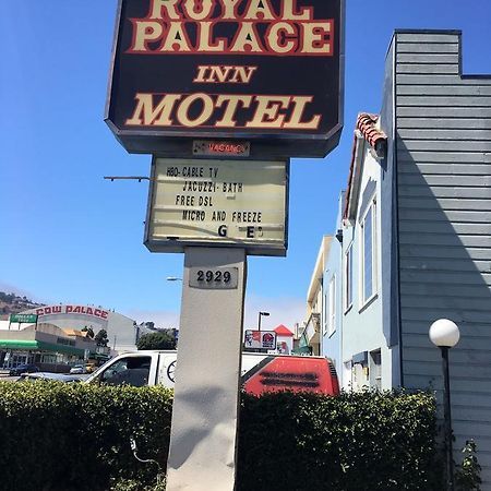 דיילי סיטי Royal Palace Inn מראה חיצוני תמונה